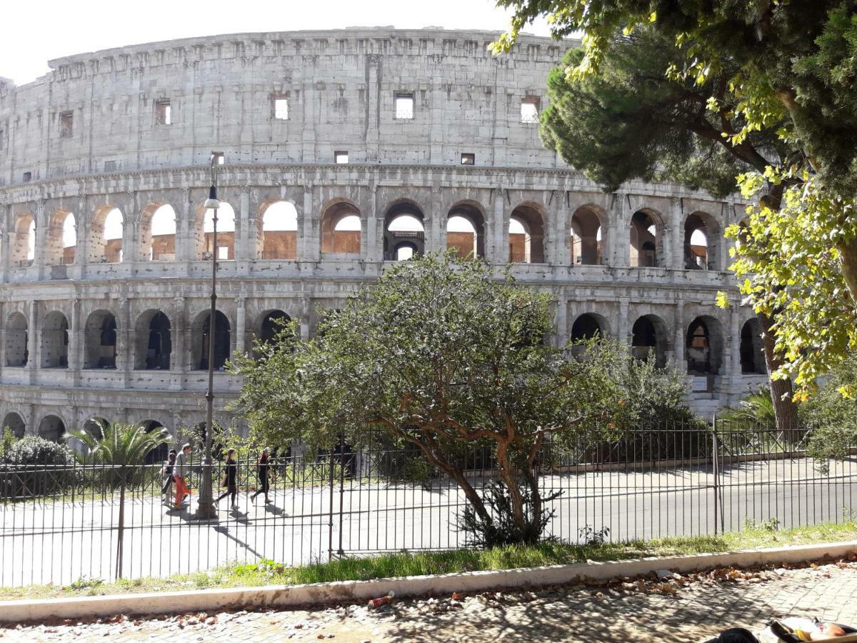 La Romàntìca al Colosseo Roma Exterior foto